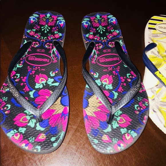 HAVAIANAS sandals (bundle,BOTH s6) - Picture 3 of 15